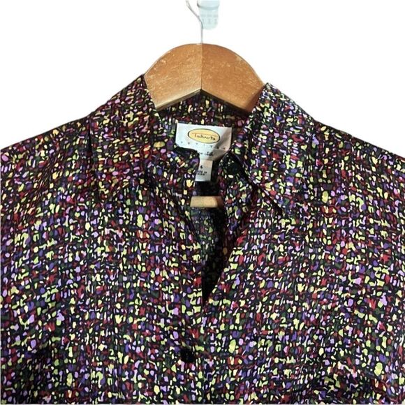Talbots 100% silk patterned button down shirt‎ - Picture 3 of 10